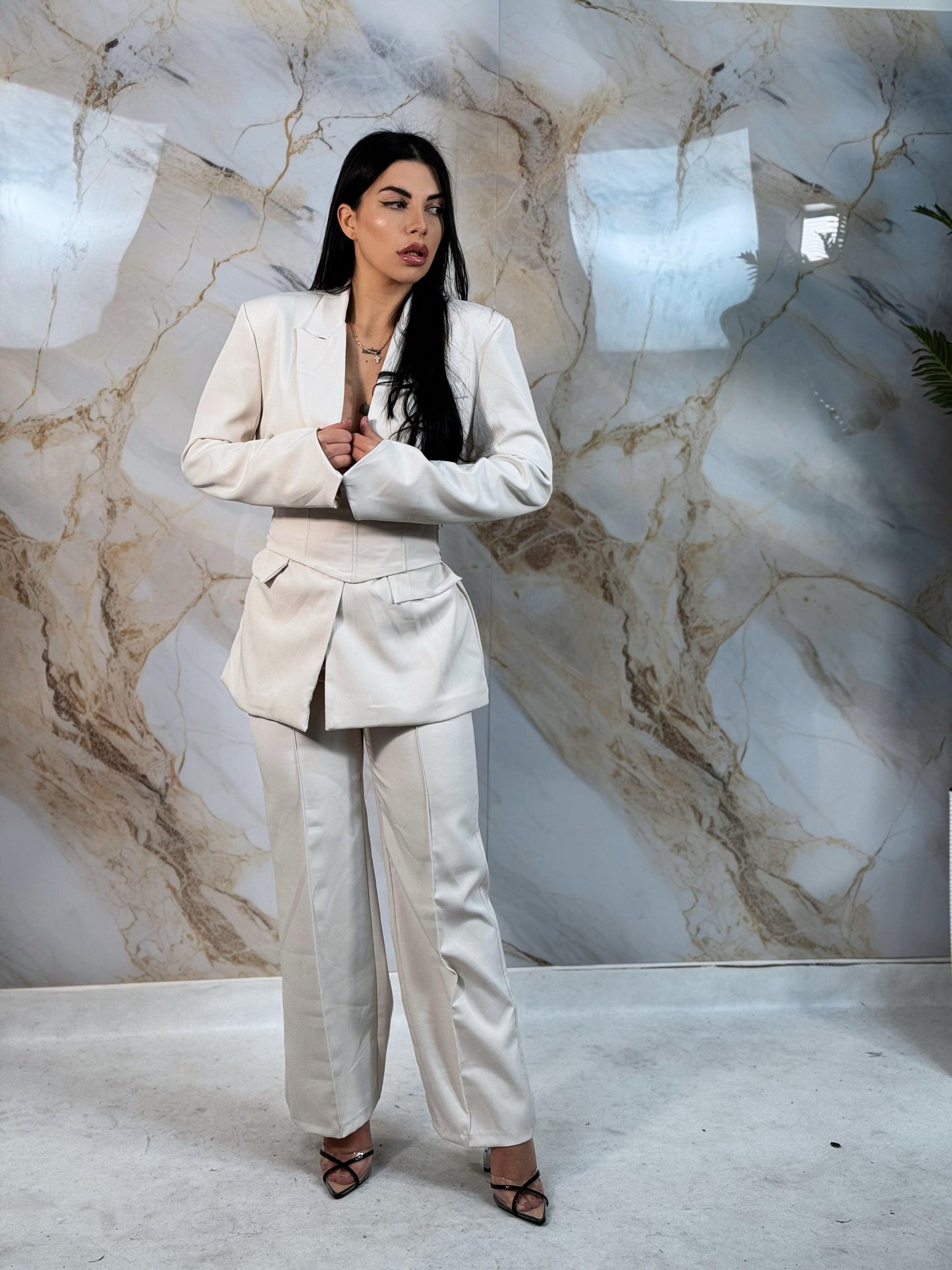 TAILLEUR HOLLY