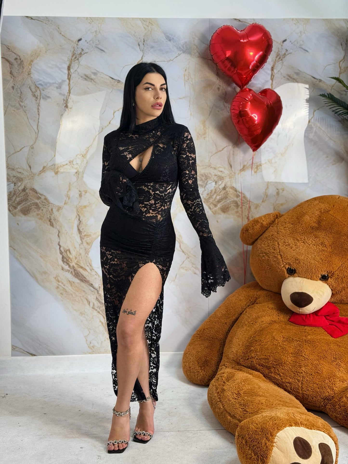 ABITO VALENTINE